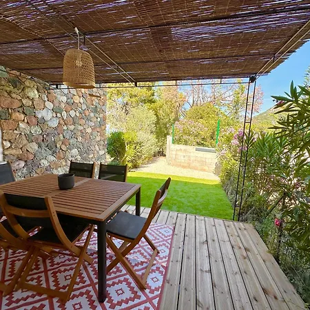 Appartement Superbe Bord De Contigu A La Marine De Davia Corbara